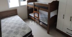 VENDE-SE APARTAMENTO MOBILIADO PERTO DA PRAIA