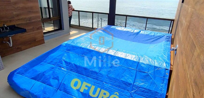 VENDE-SE COBERTURA NA PRAIA PÉ NA AREIA FRENTE AO MAR