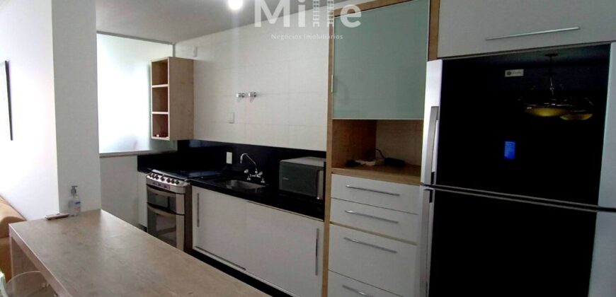 VENDE-SE APARTAMENTO MOBILIADO JURERÊ INTERNACIONAL