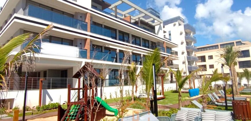 VENDE-SE COBERTURA NA PRAIA PÉ NA AREIA FRENTE AO MAR