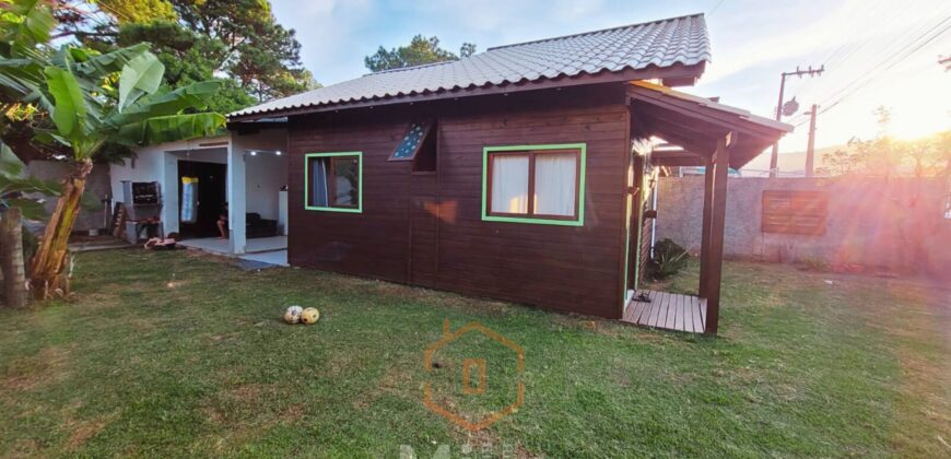 VENDE-SE CASAS EM AMPLO TERRENO PARA INVESTIMENTO