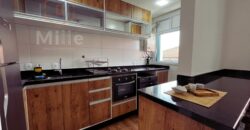 VENDE-SE APARTAMENTO 50 METROS DO MAR