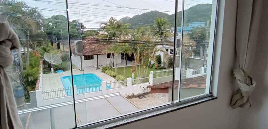 ALUGA-SE KITNET MODERNA E EQUIPADA NO RIO VERMELHO