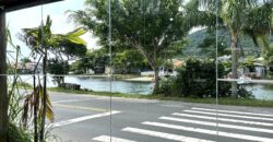 ALUGA-SE CASA COM SALA COMERCIAL E HABITAÇÃO