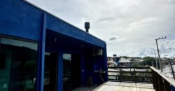 ALUGA-SE CASA COM SALA COMERCIAL E HABITAÇÃO