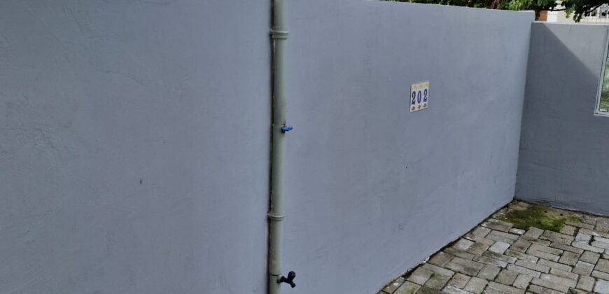 VENDE-SE AP COM SUITE PERTO DA PRAIA