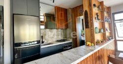 VENDE-SE APARTAMENTO PÉ NA AREIA ALTO PADRÃO