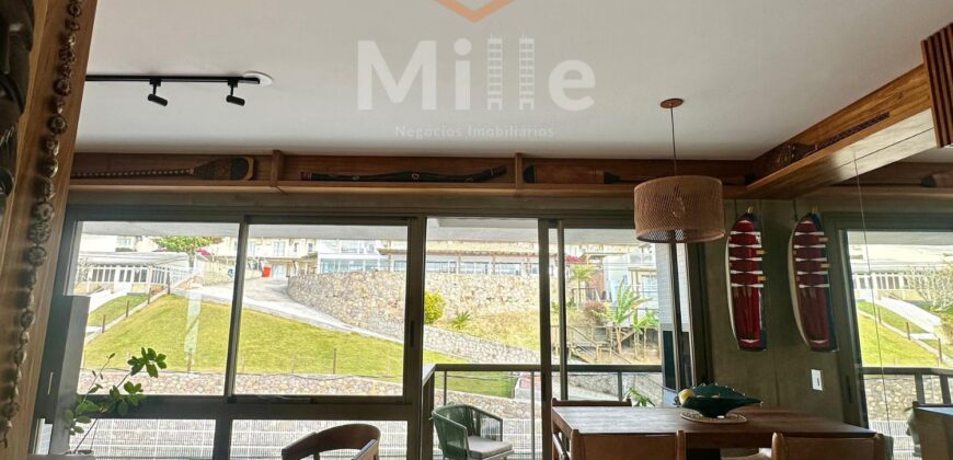 VENDE-SE APARTAMENTO PÉ NA AREIA ALTO PADRÃO