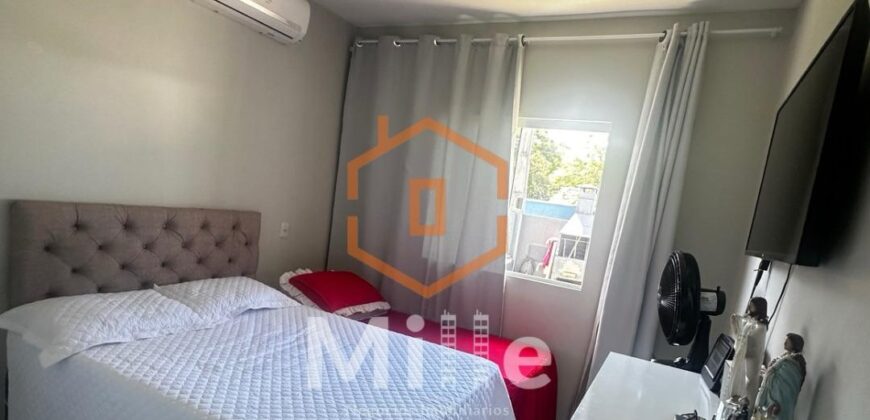 VENDE-SE CASA PRIVATIVA 3 QUARTOS