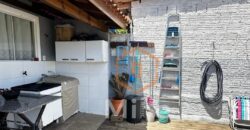 VENDE-SE CASA PRIVATIVA 3 QUARTOS