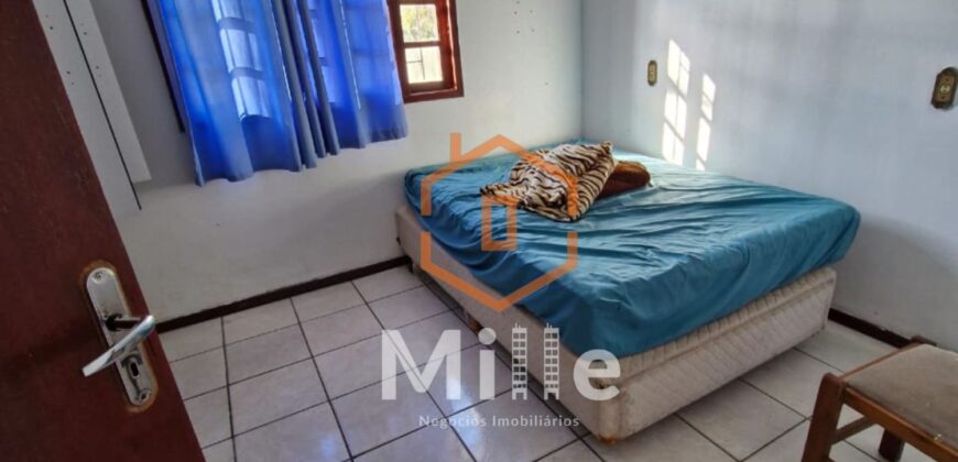 VENDE-SE CASA AMPLA 4 QUARTOS INGLESES