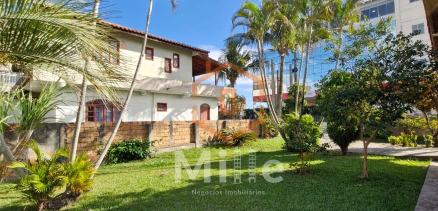VENDE-SE TERRENO DE 1.282 m²