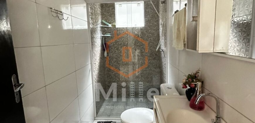 VENDE-SE CASA PRIVATIVA 3 QUARTOS