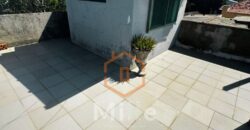 ALUGA-SE CASA COM 3 QUARTOS NO INGLESES