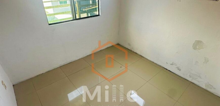 ALUGA-SE CASA COM 3 QUARTOS NO INGLESES