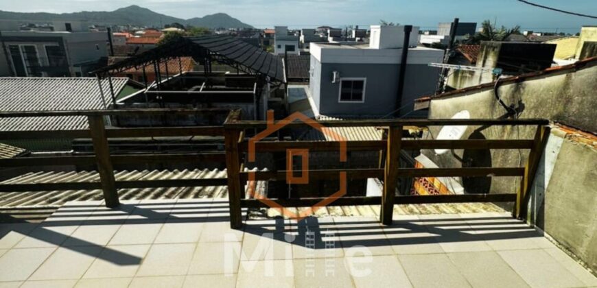 ALUGA-SE CASA COM 3 QUARTOS NO INGLESES