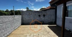 VENDE-SE CASA PRIVATIVA 3 QUARTOS