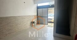 ALUGA-SE CASA COM 3 QUARTOS NO INGLESES