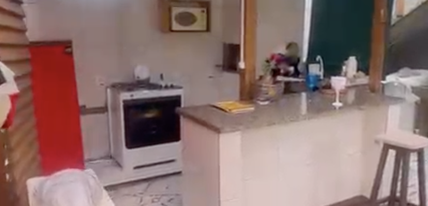 ALUGA-SE CASA 4 QUARTOS CACHOEIRA DO BOM JESUS