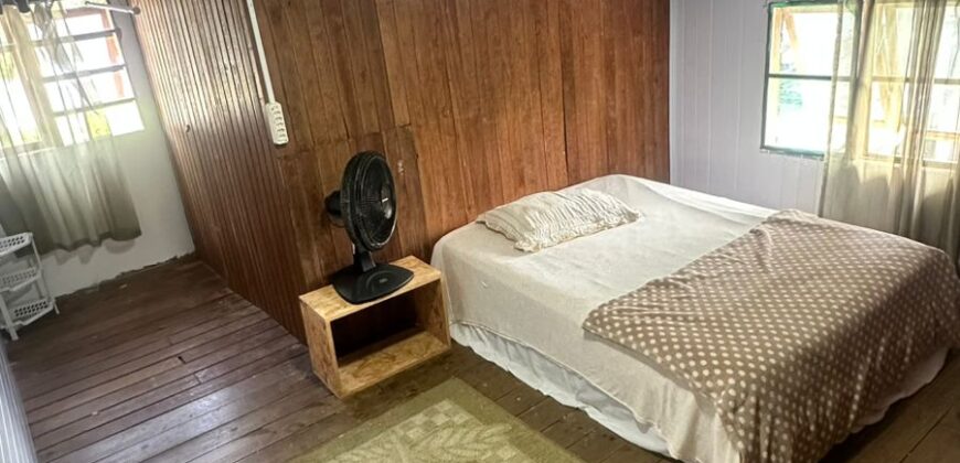 ALUGA-SE CASA 4 QUARTOS CACHOEIRA DO BOM JESUS