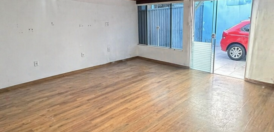 ALUGA-SE CASA INDIVIDUAL COM 2 QUARTOS NO RIO VERMELHO