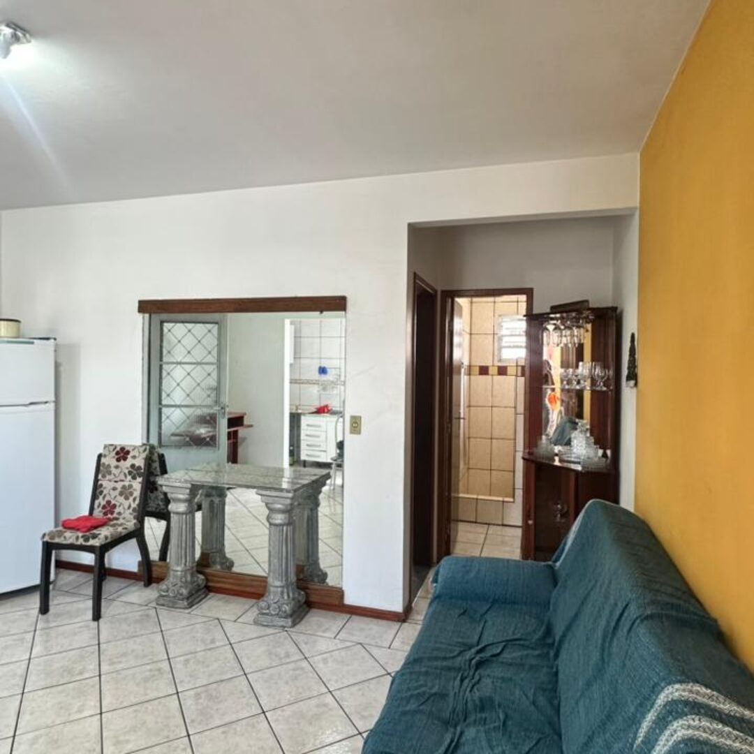ALUGA-SE APARTAMENTO MOBILIADO NO INGLESES